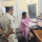కాళేశ్వరం పోలీస్స్టేషన్ను మంగళవారం ఆకస్మికంగా తనిఖీ చేసిన కాళేశ్వరం జోన్-I డీఐజీ అంబర్ కిషోర్ ఝా