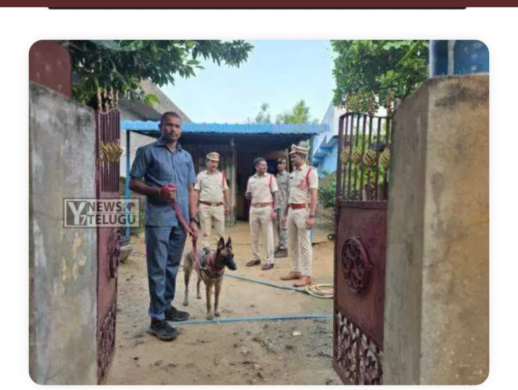 కొత్తగూడెం జిల్లా బూర్గంపాడు మండలం*జింకలగూడెంలో పోలీసుల కార్డన్ అండ్ సెర్చ్