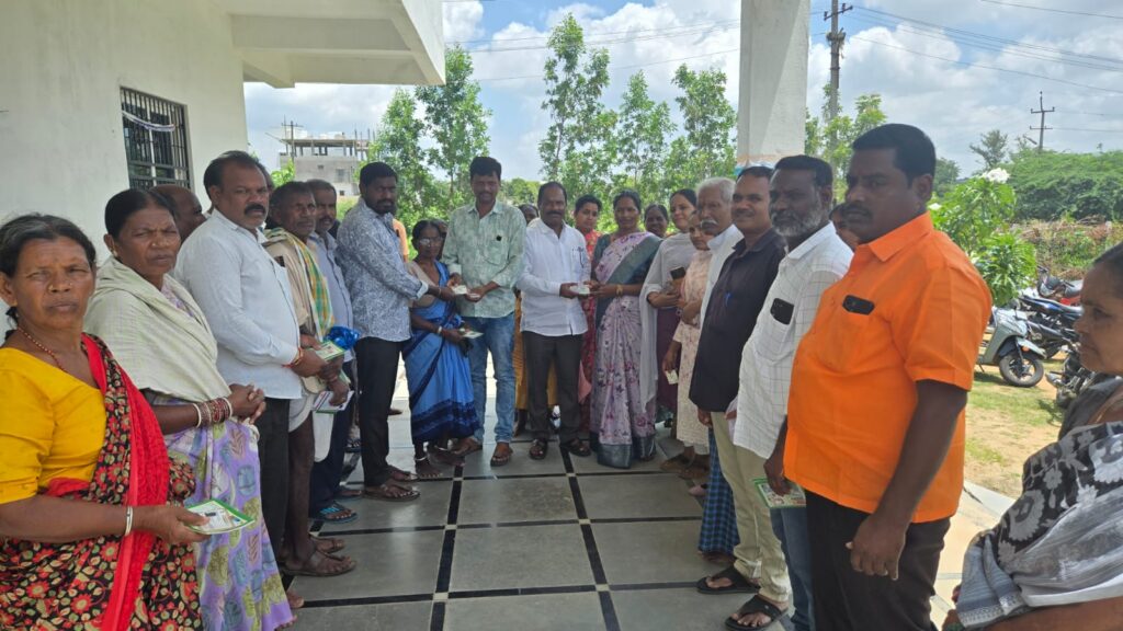 ప్రభుత్వ సంక్షేమ పథకాలను సద్వినియోగం చేసుకోవాలి..