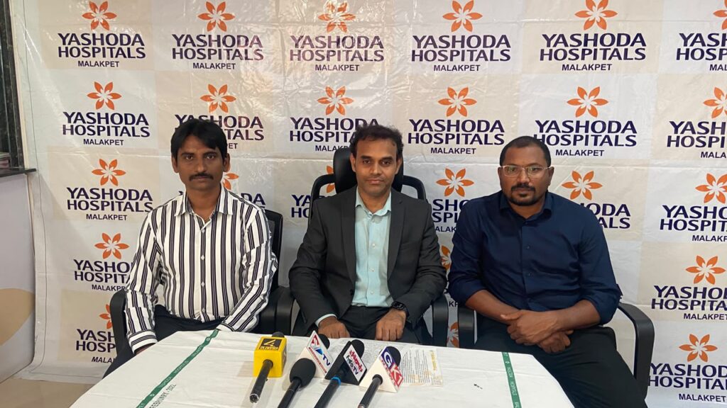 రోడ్డు ప్రమాద బాధితుల్ని కాపాడడంలో సత్వర స్పందన :- మలక్ పేట్ యశోదా వైద్యులు
