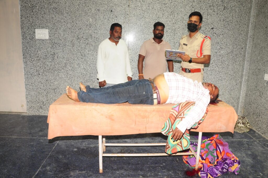 అడవి పందిని ఢీకొని మృతి